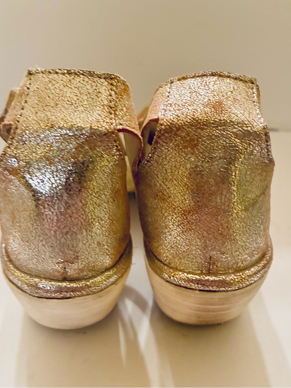 FLY London Metallic Gold Perforated Wedge Sandals “Yake” 39/US 8-8.5 - Picture 3 of 5